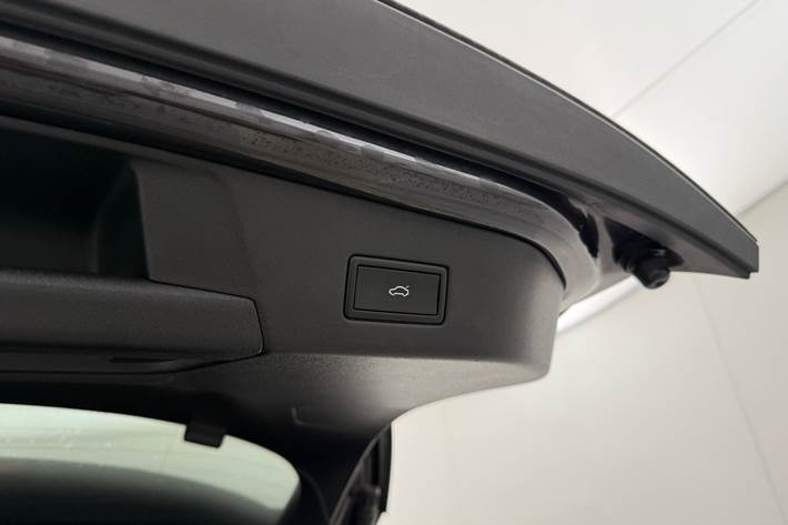 Grå VW ID.4 fra 2022