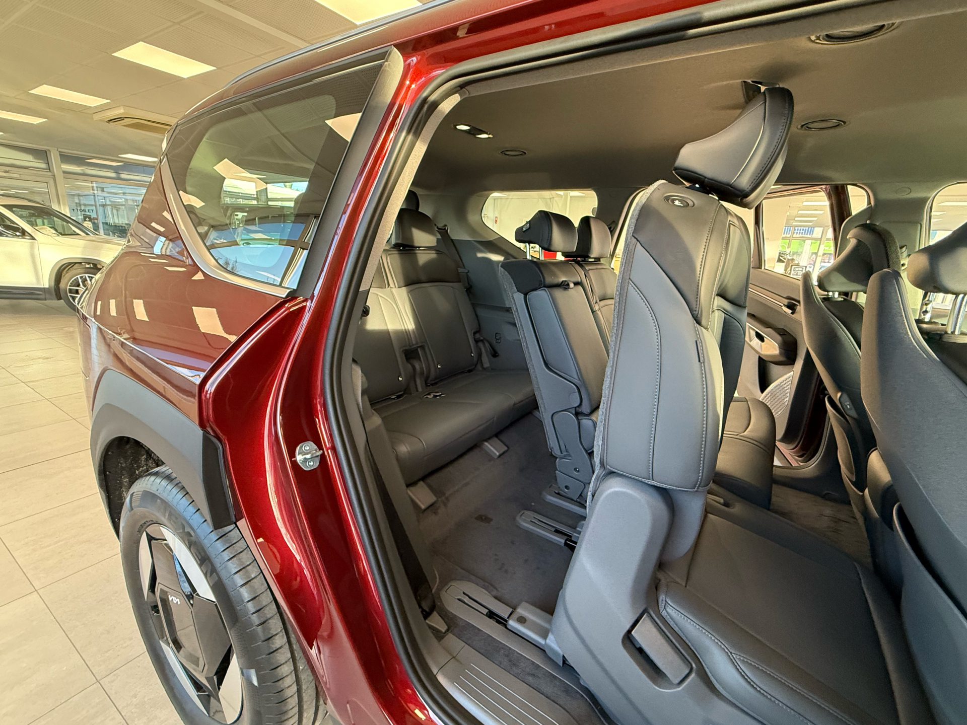 Rød Kia EV9 fra 2025