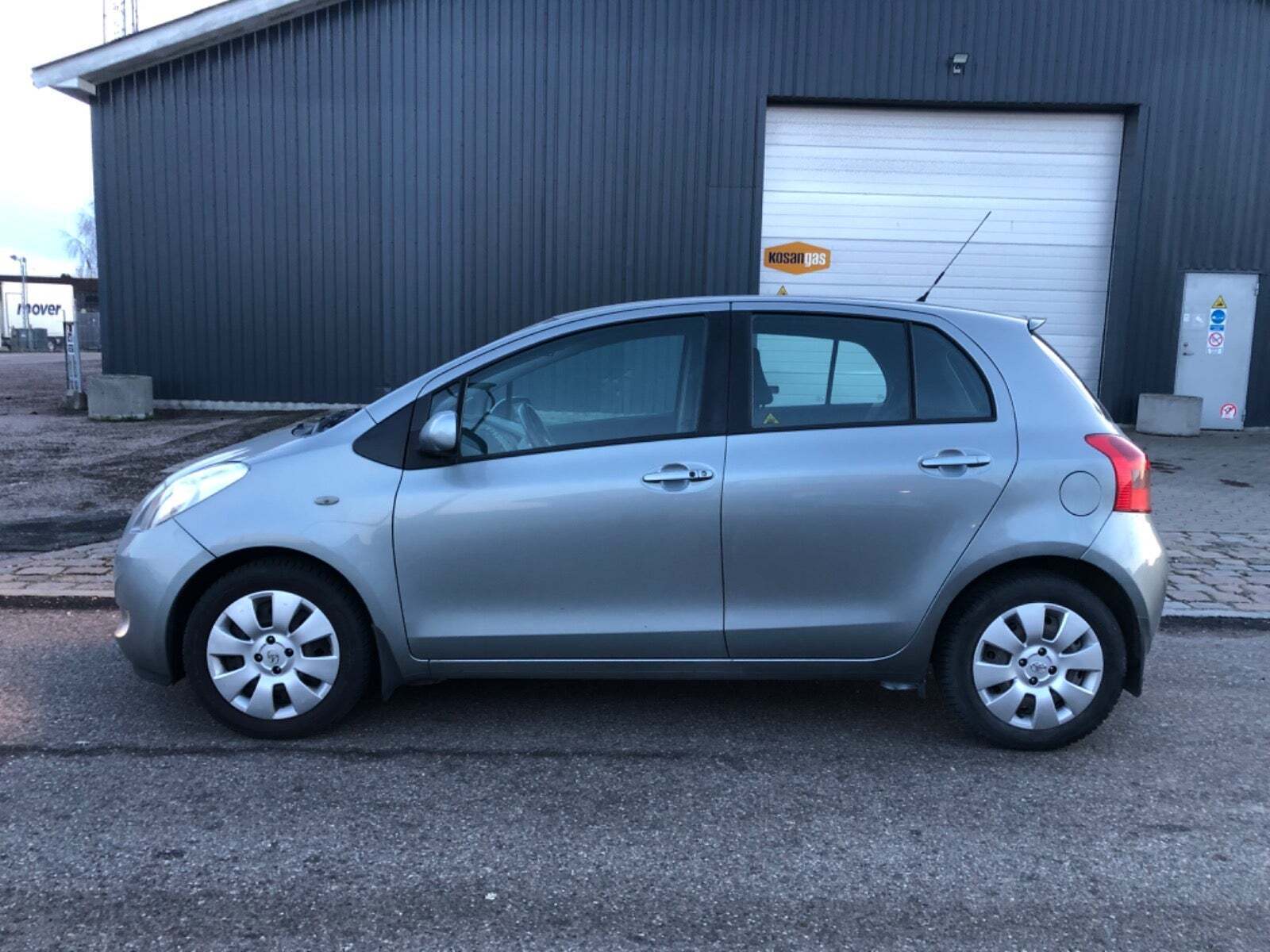 Toyota Yaris 1,3 Luna