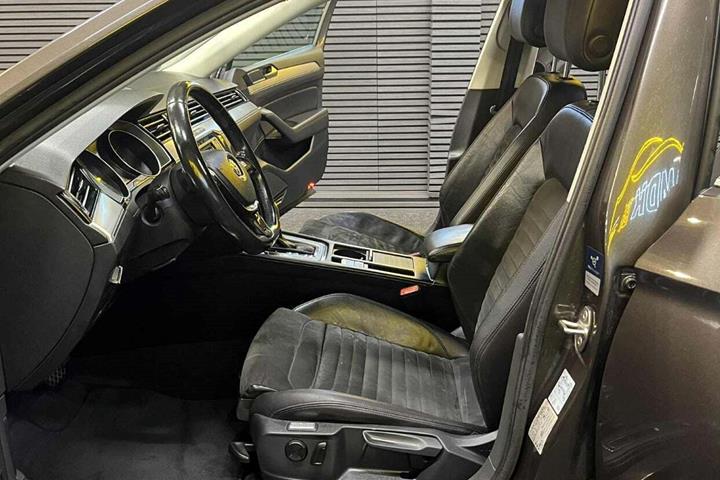 undefined VW Passat fra 2017