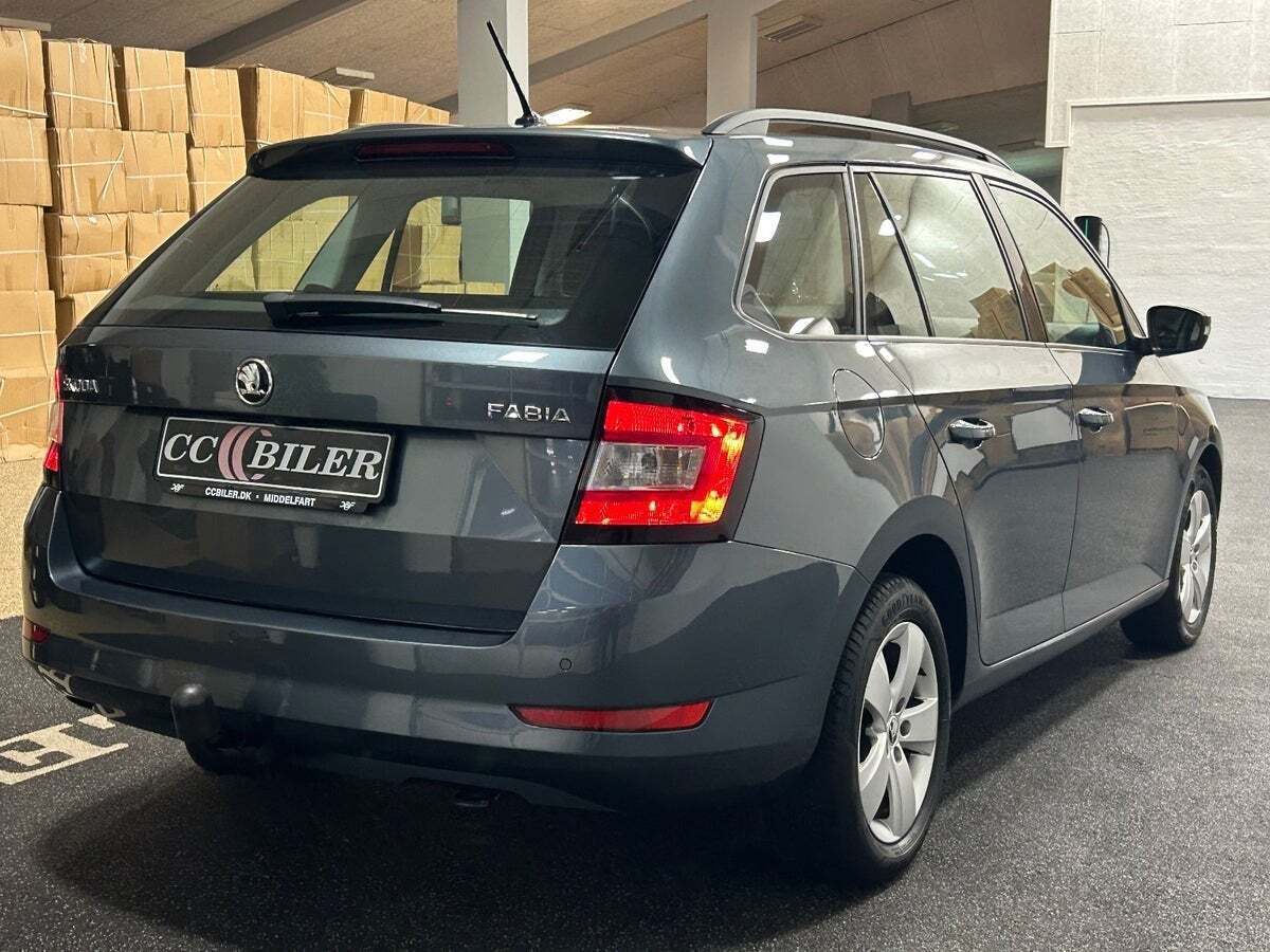 Skoda Fabia 1,0 TSi 110 Ambition Combi DSG