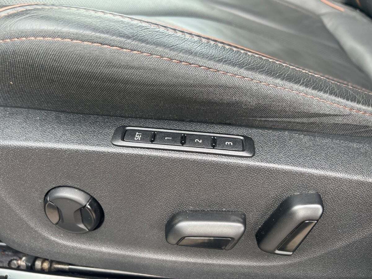 Sølv Skoda Enyaq fra 2022