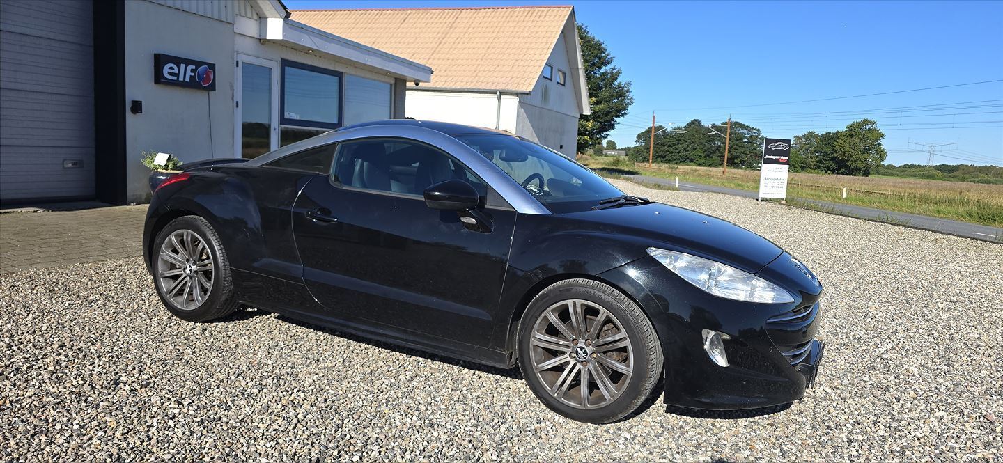 Peugeot RCZ Fræk velkørende bil.