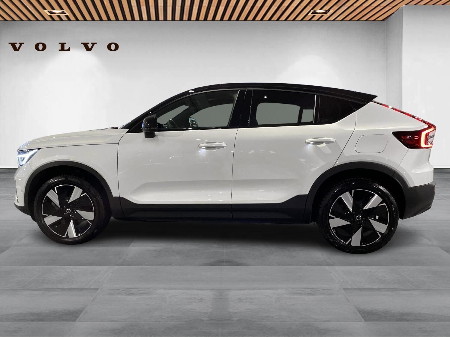 Volvo EC40 Single Motor Extended Range Ultra 252HK 5d Aut.