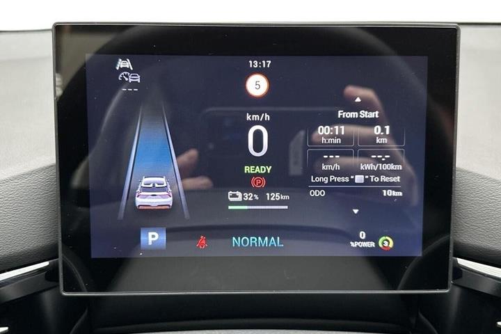 Sort MG MG4 Electric fra 2025