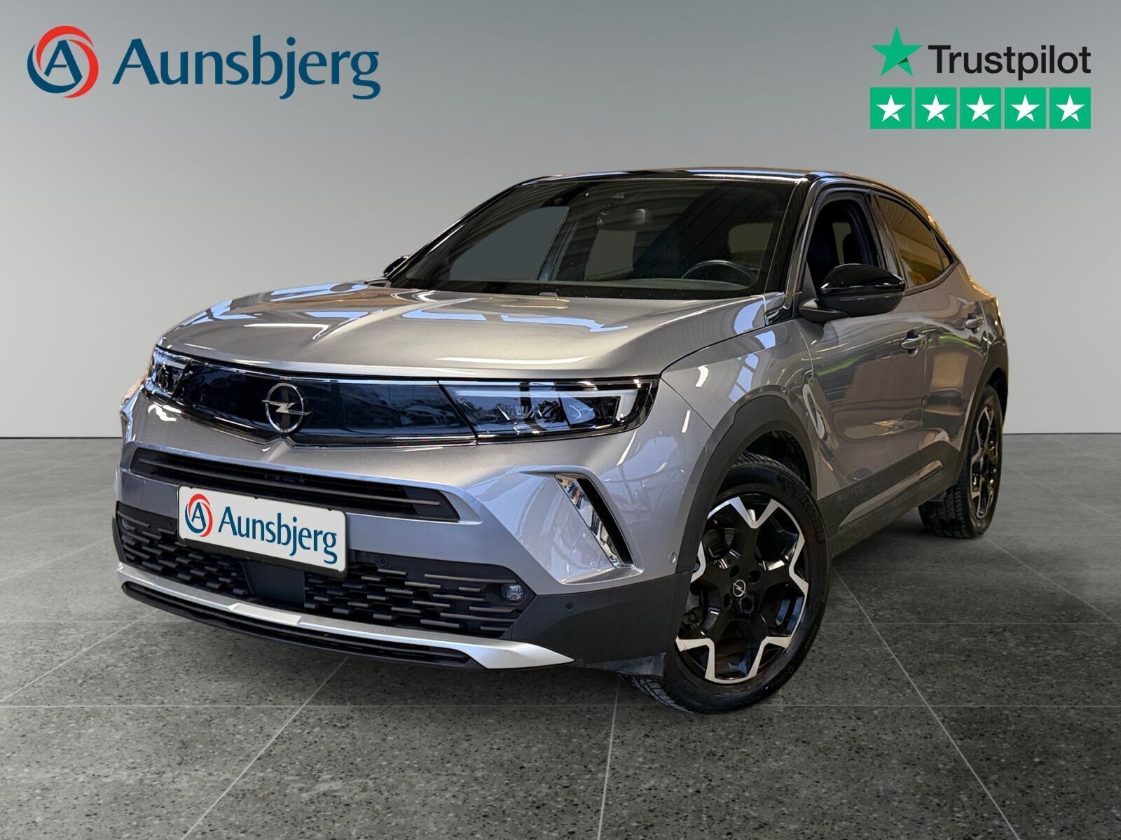Grå Opel Mokka-e fra 2022