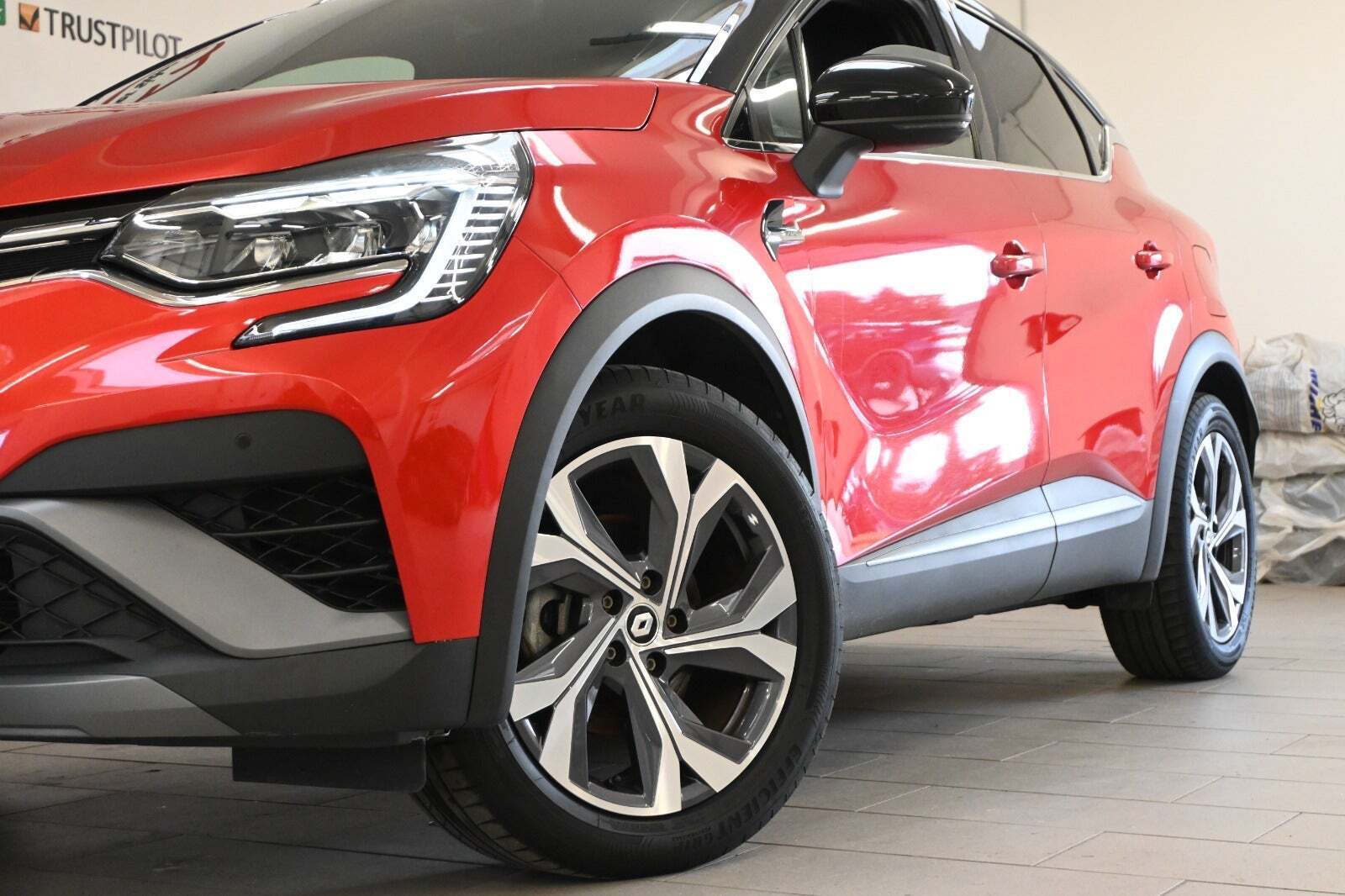 Renault Captur 1,6 E-Tech R.S. Line