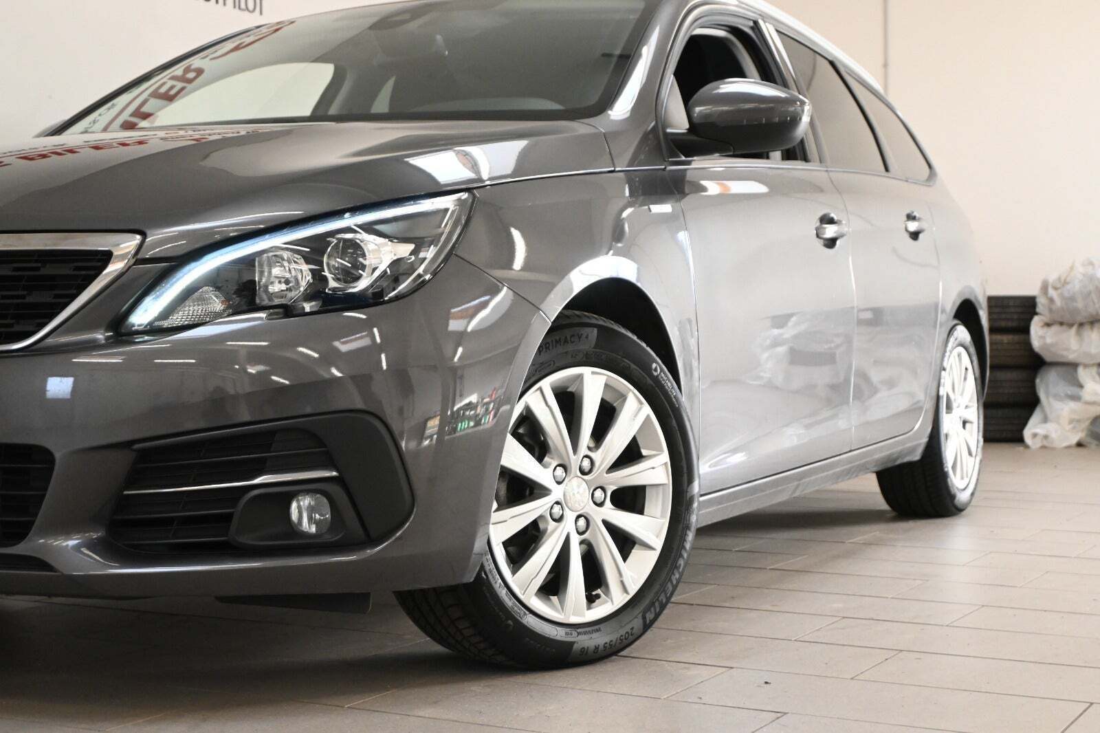 Peugeot 308 1,5 BlueHDi 130 Style SW