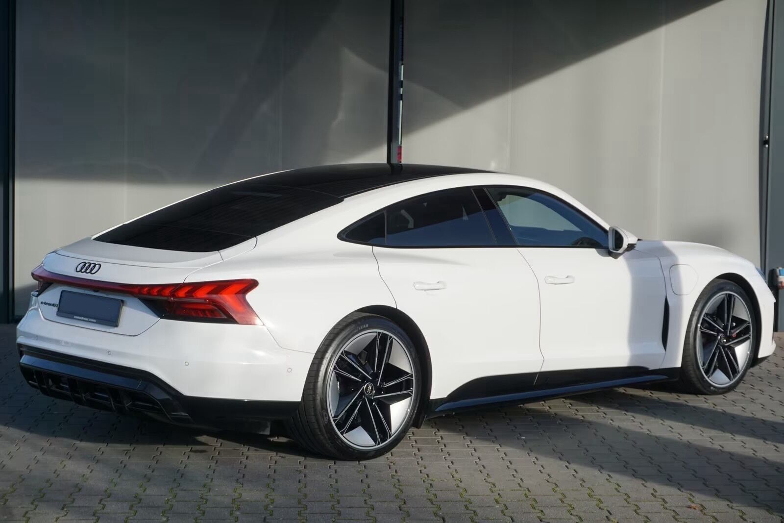 Audi e-tron GT EL Quattro 476HK 4d Aut.