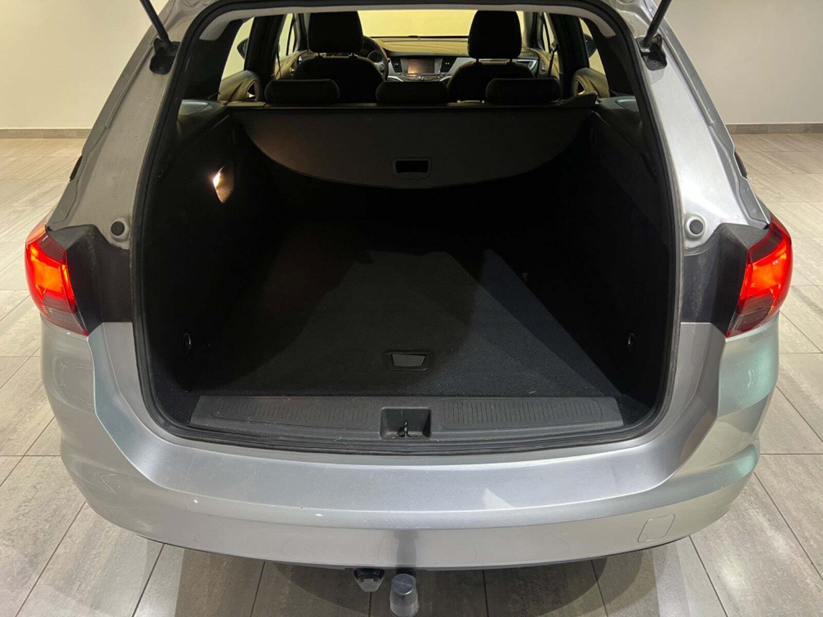 Opel Astra 1,2 T 110 Edition