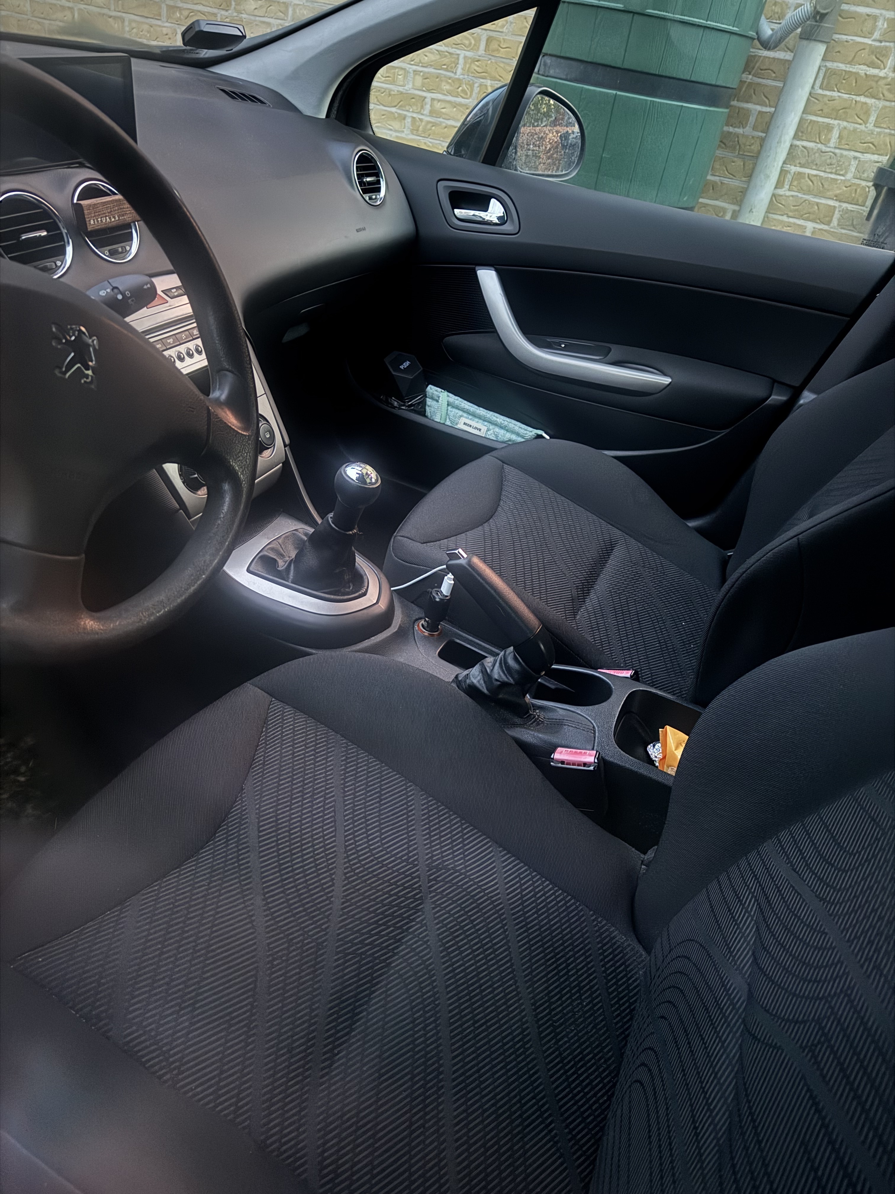 Peugeot 308 1,6 HDI 90HK 5D