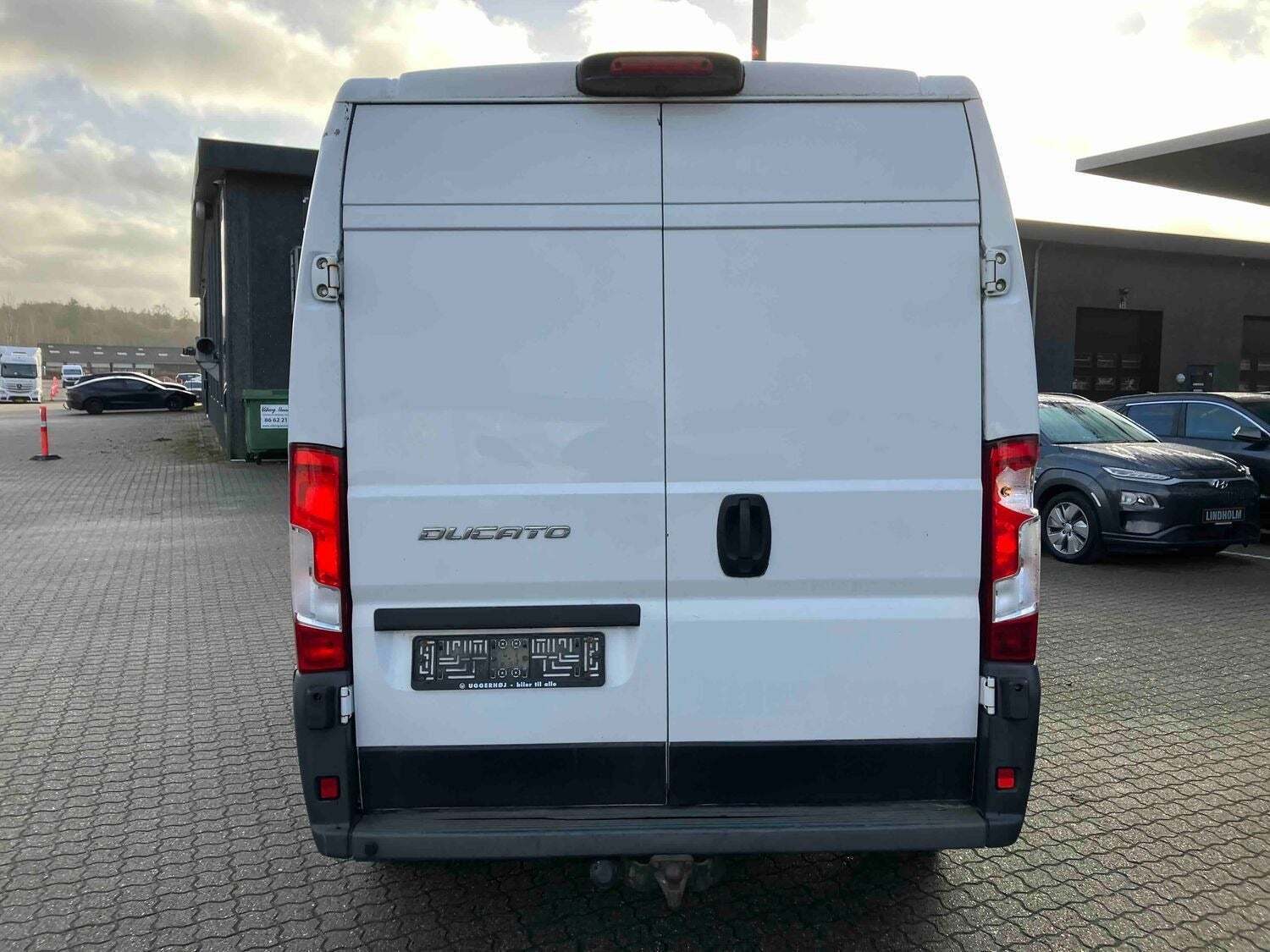 Fiat Ducato 35 2,3 MJT 130 Kassevogn L3H2