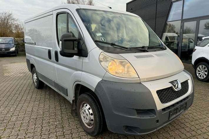 undefined Peugeot Boxer 335 fra 2012