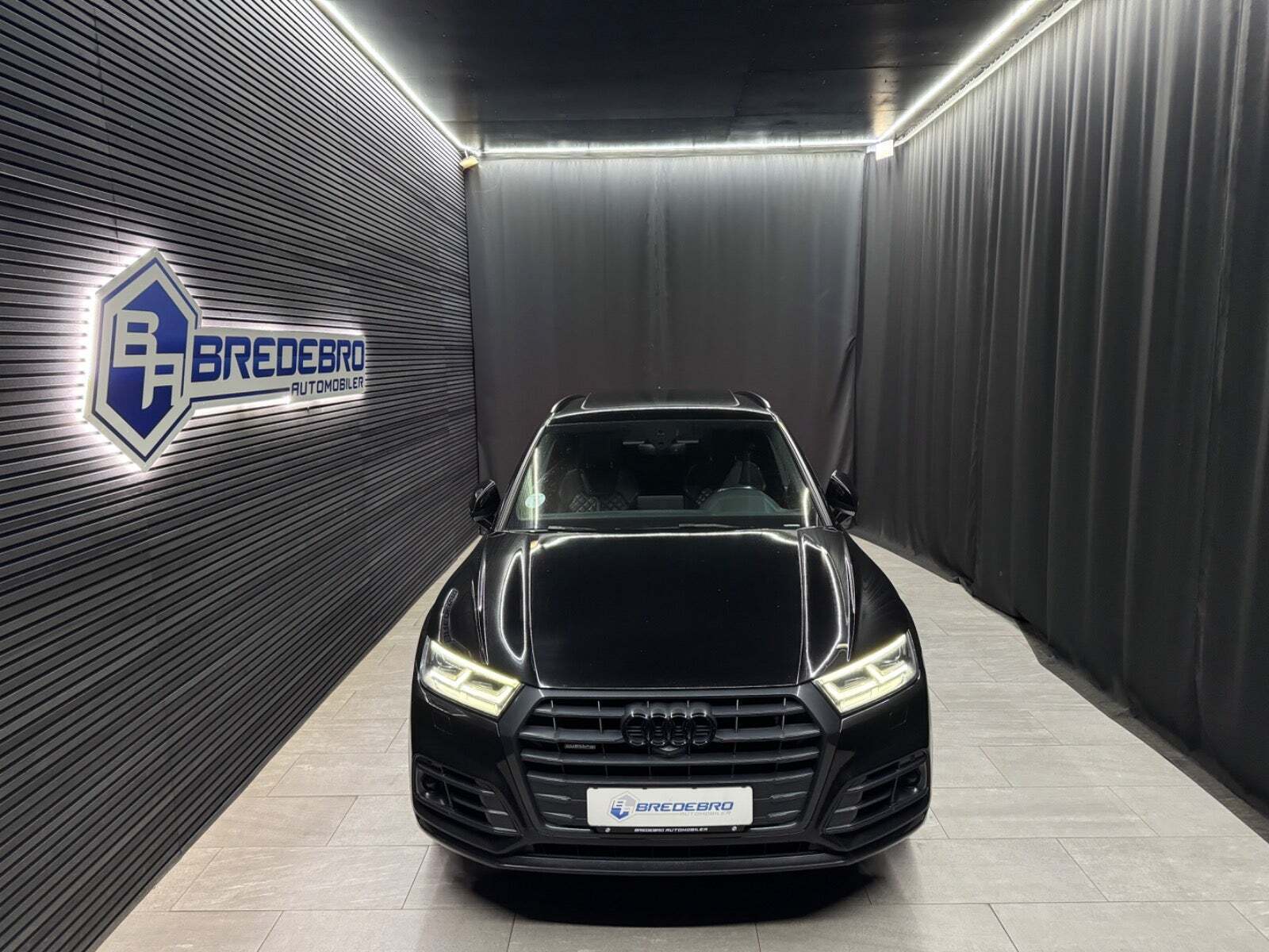 Audi Q5 3,0 TDi 286 S-line quattro Tiptr.