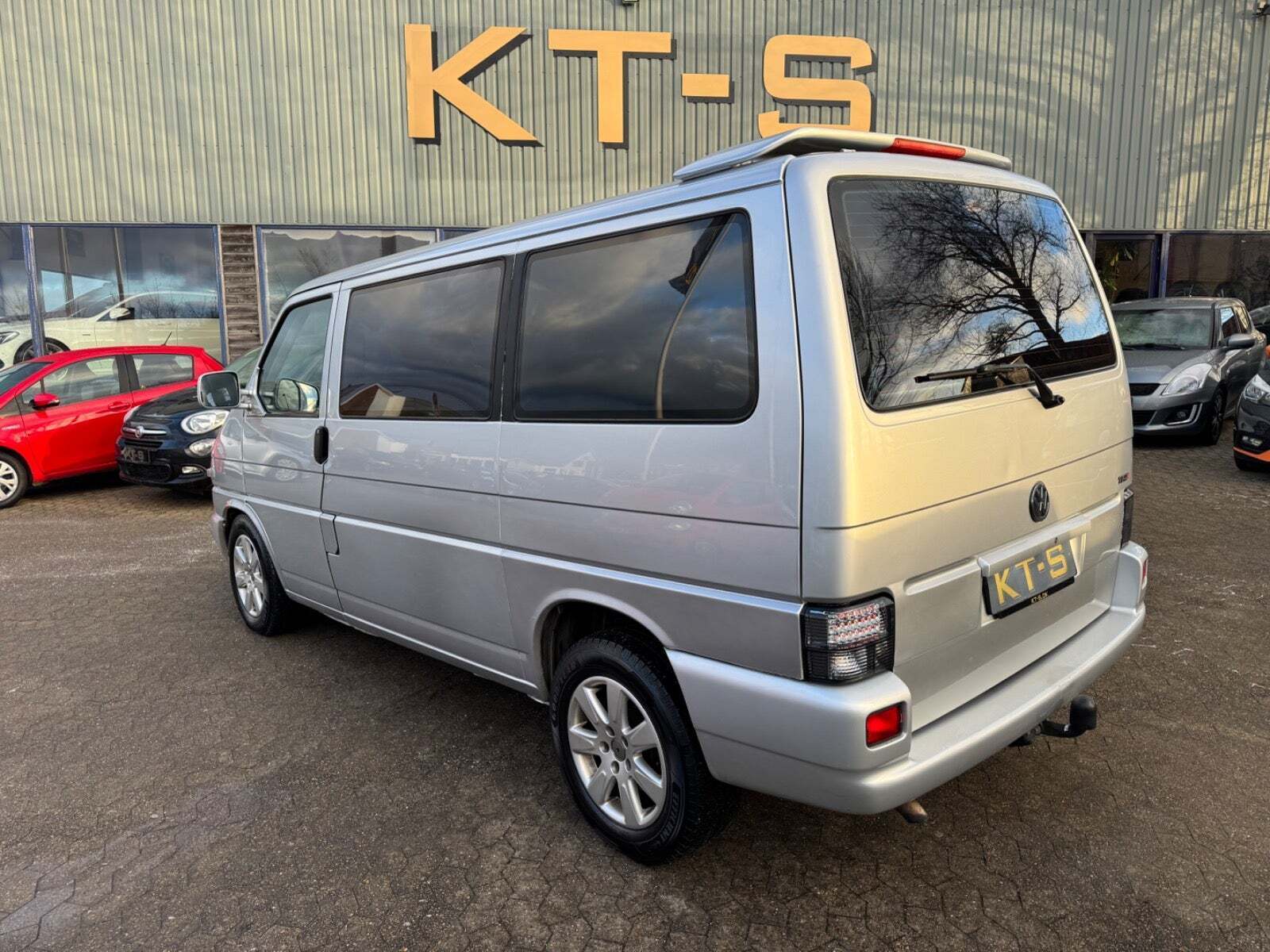undefined VW Caravelle fra 2000