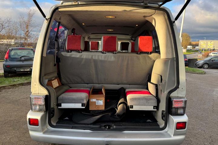 undefined VW Caravelle fra 2000