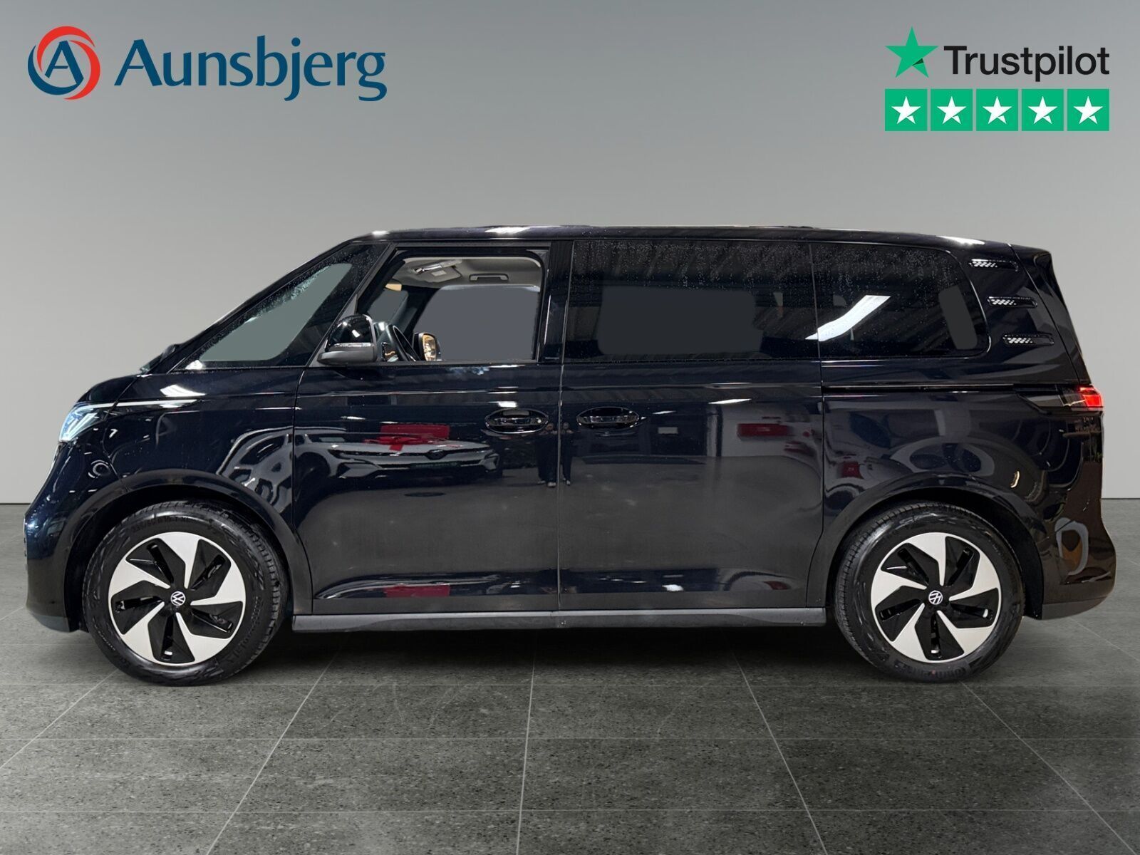 VW ID.Buzz 77 Life SWB