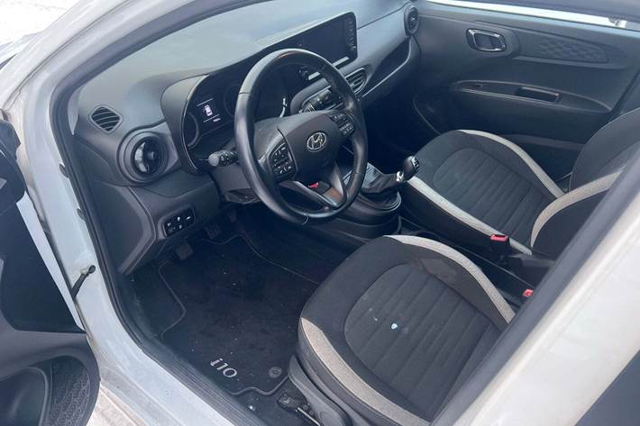 Hvid Hyundai i10 fra 2020