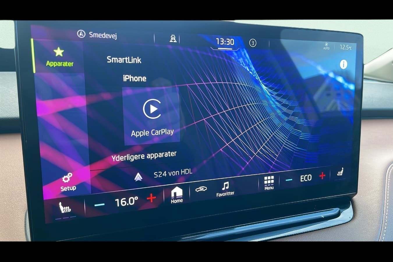 Rød Skoda Enyaq fra 2022