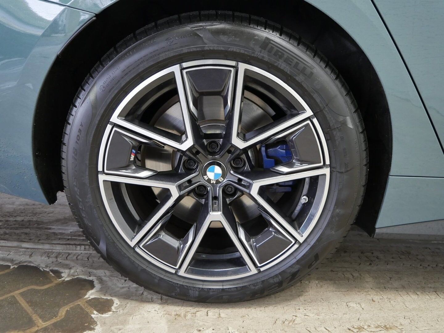 BMW i4 xDrive40 Gran Coupé EL Fully Charged M-Sport 401HK 5d Aut.