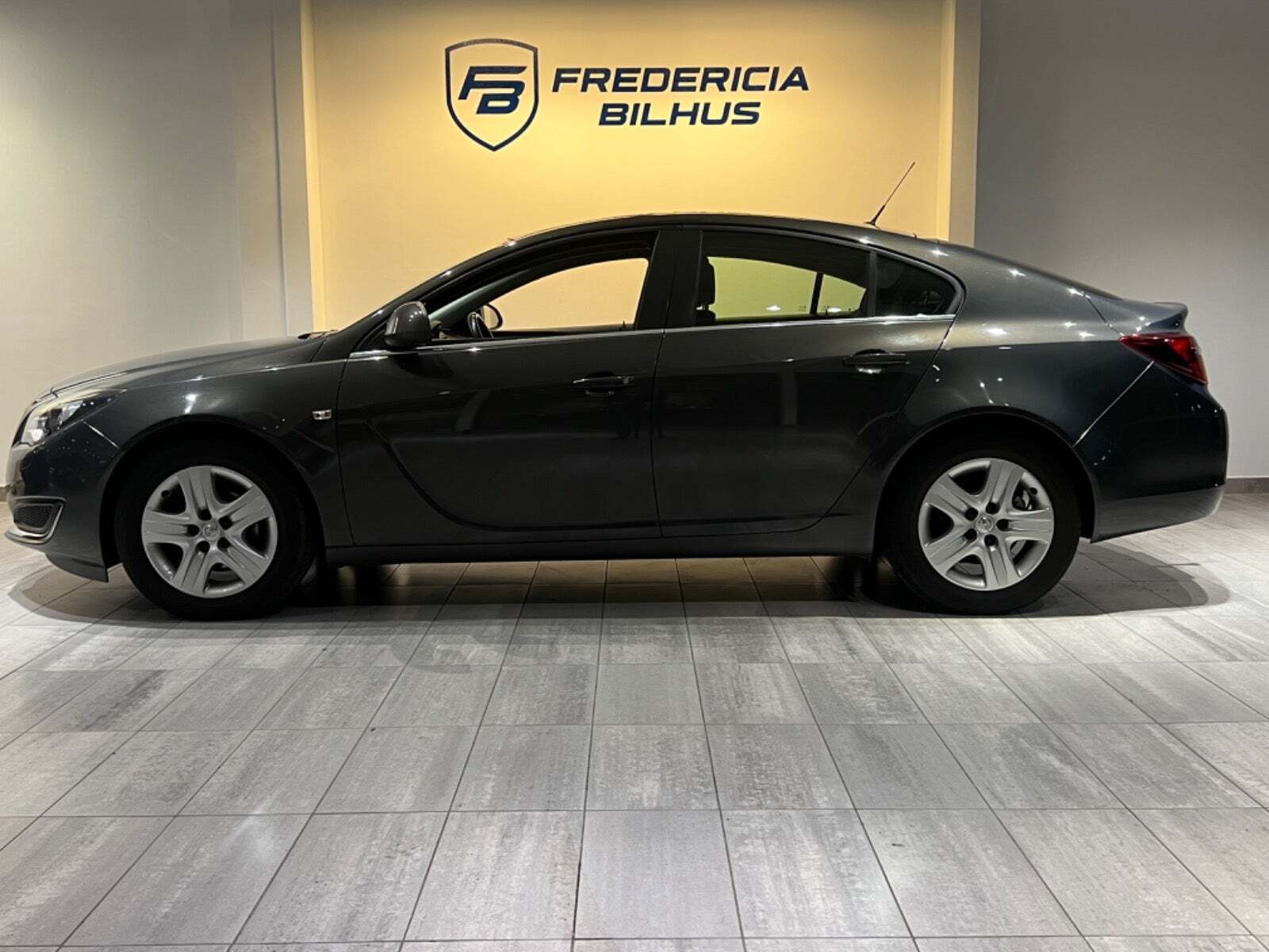 Opel Insignia 1,4 T 140 Edition eco