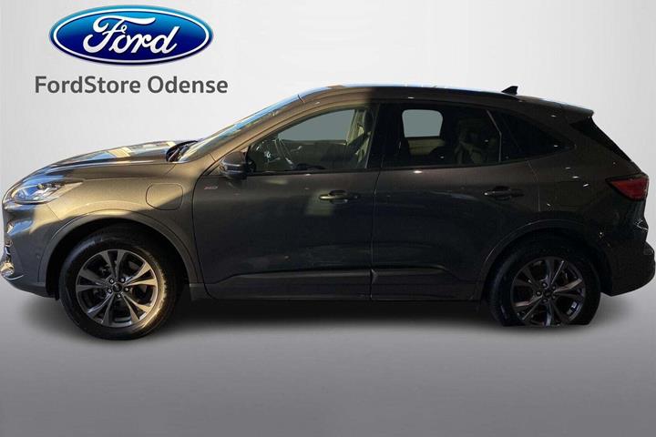Grå Ford Kuga fra 2023