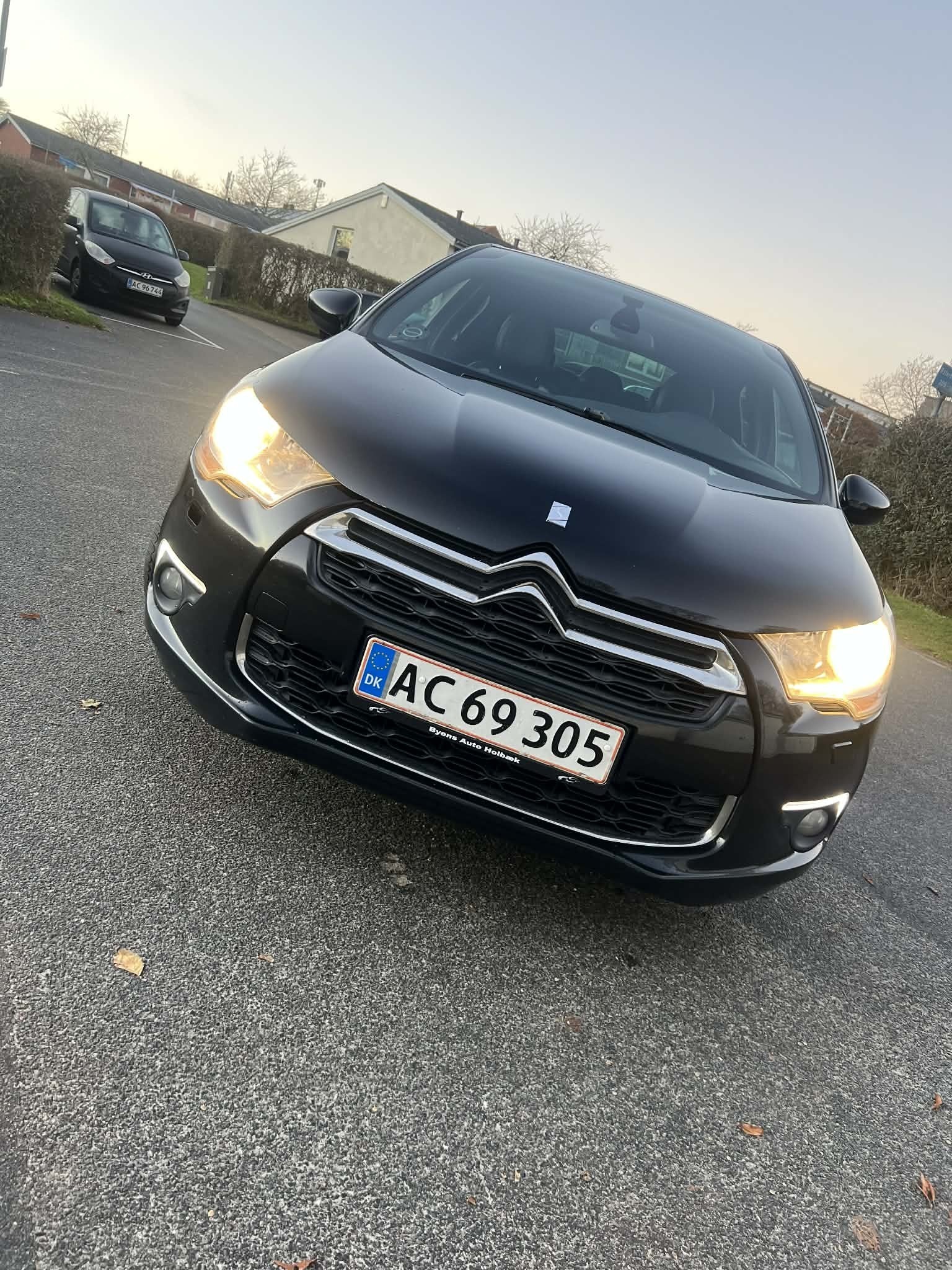 Citroën DS4 1,6 4-dørs m. bagklap Aut.
