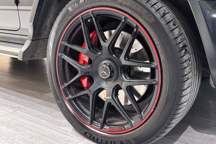 Sort Mercedes G63 fra 2019