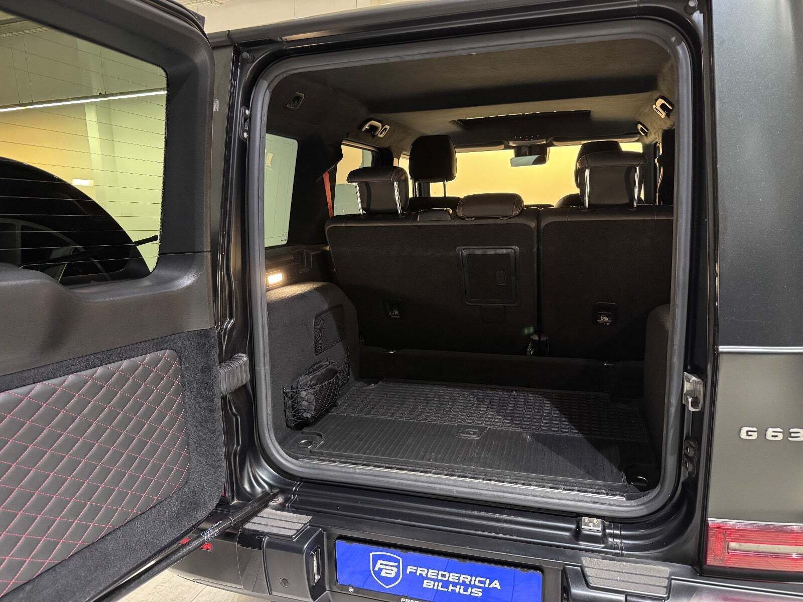 Sort Mercedes G63 fra 2019