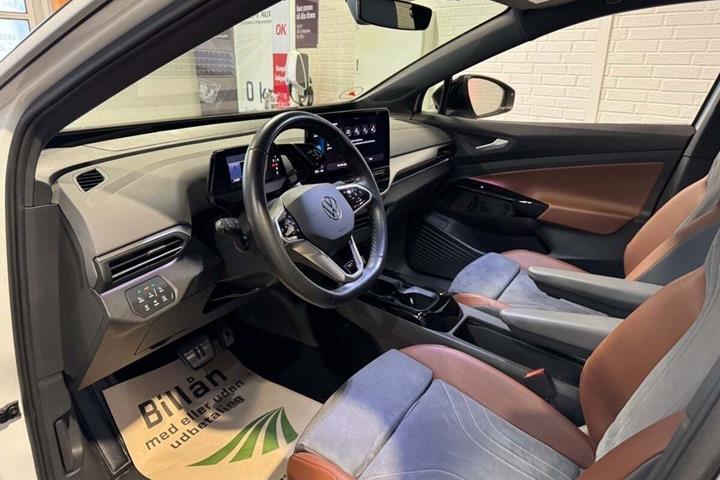 Hvid VW ID.4 fra 2021