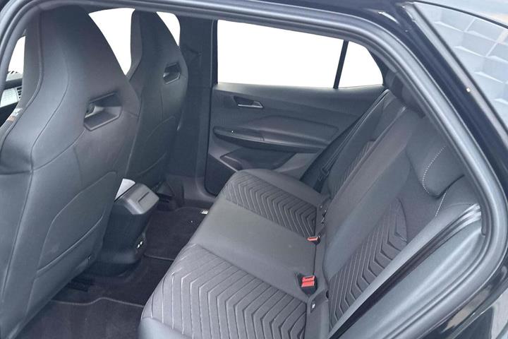 Sort Cupra Born fra 2025
