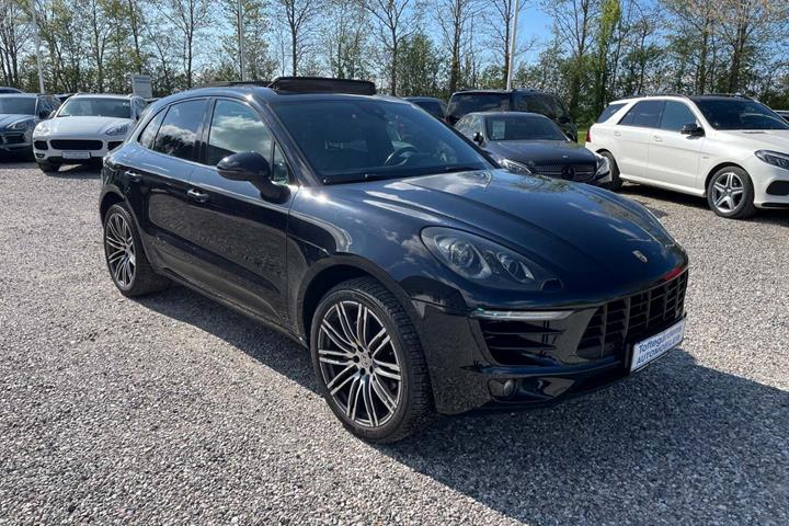 Sort Porsche Macan S fra 2015