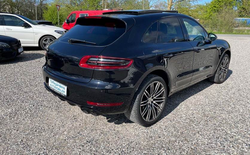 Porsche Macan S