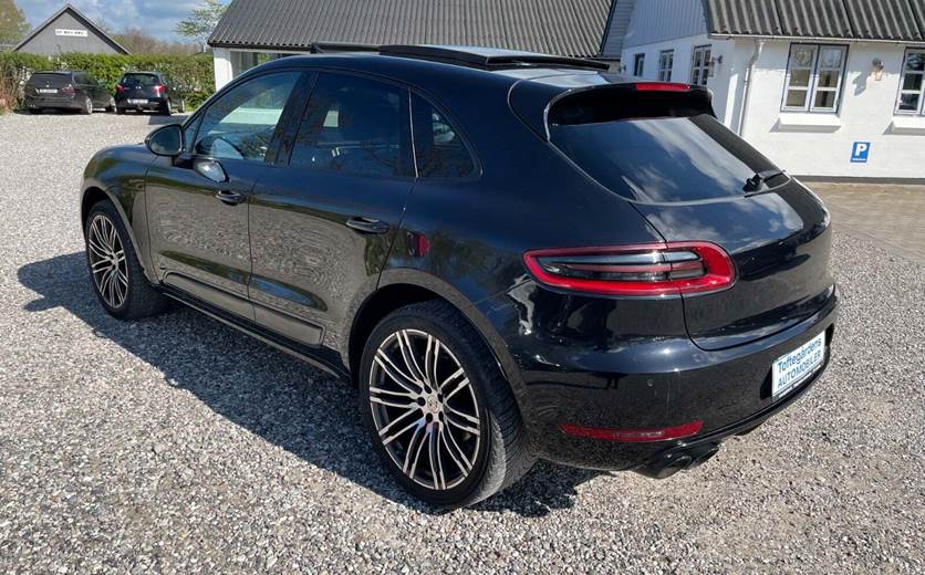 Porsche Macan S