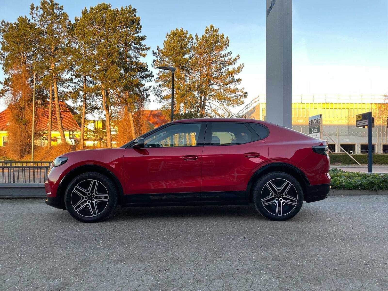 Ford Capri 82 Premium Extended Range