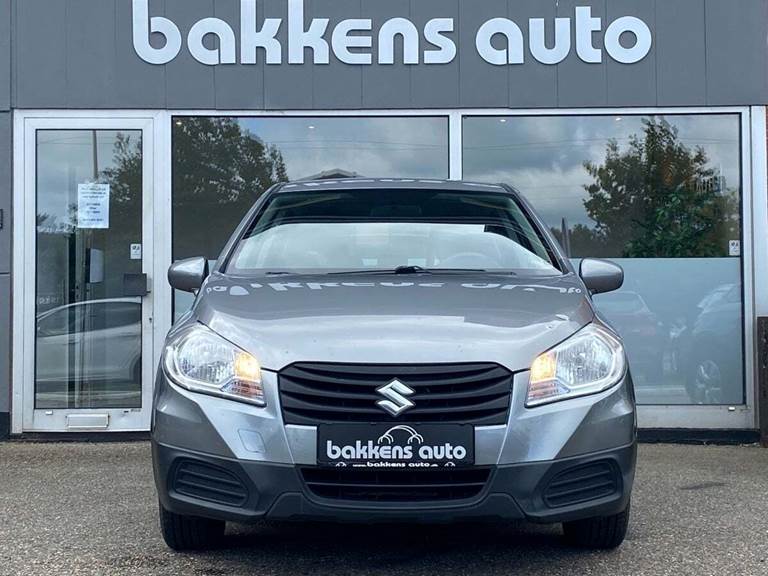 Suzuki S-Cross 1,6 Comfort