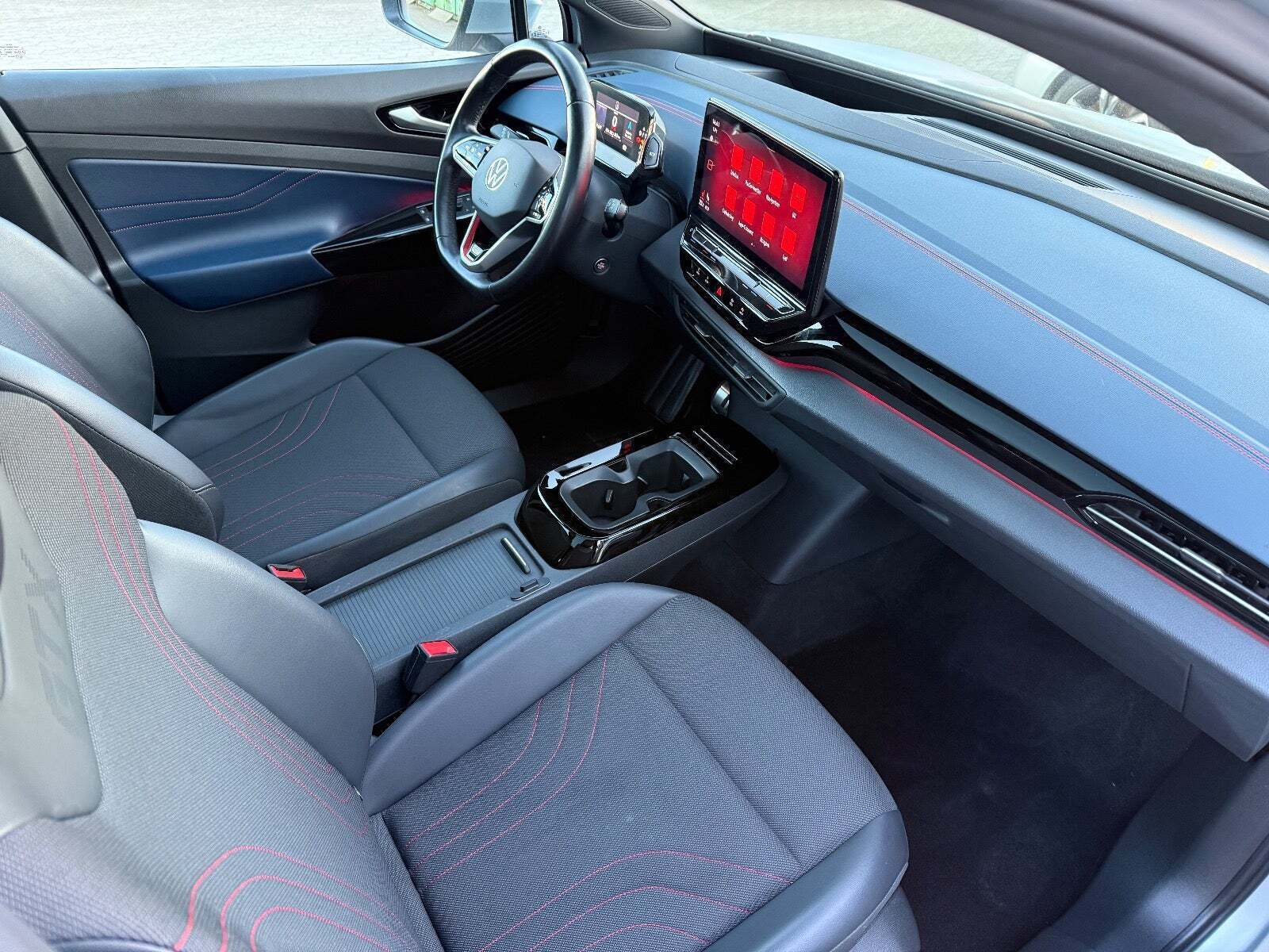 Sølv VW ID.5 fra 2022