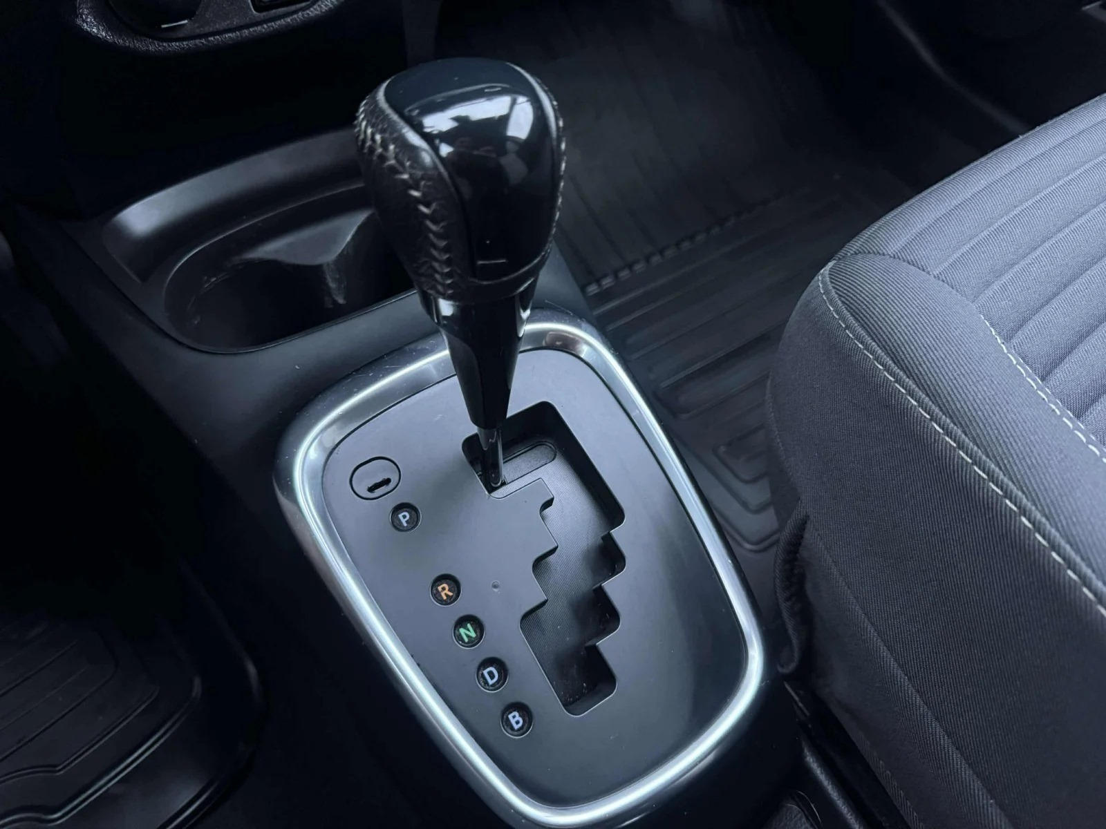 undefined Toyota Yaris fra 2019