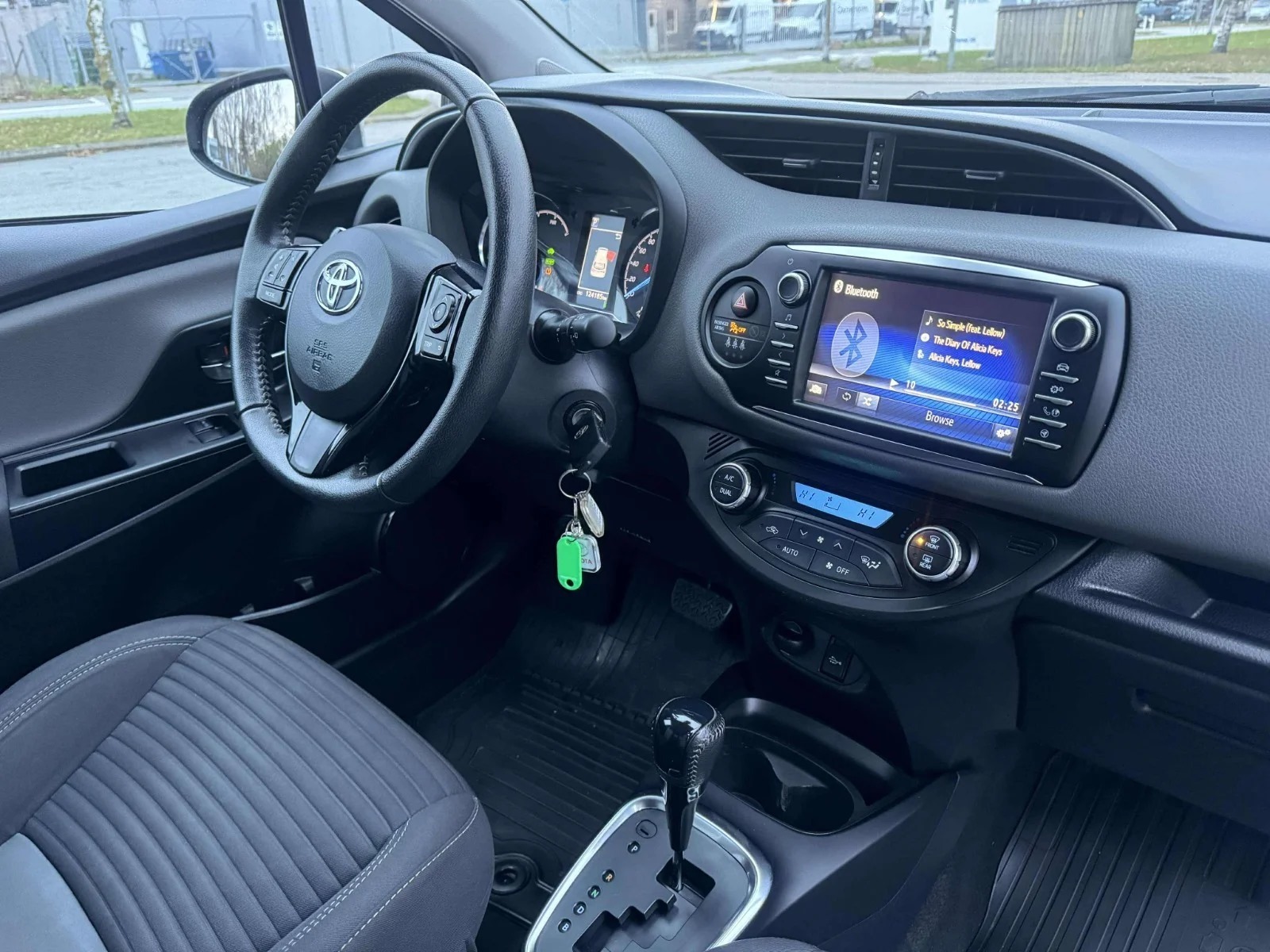 undefined Toyota Yaris fra 2019