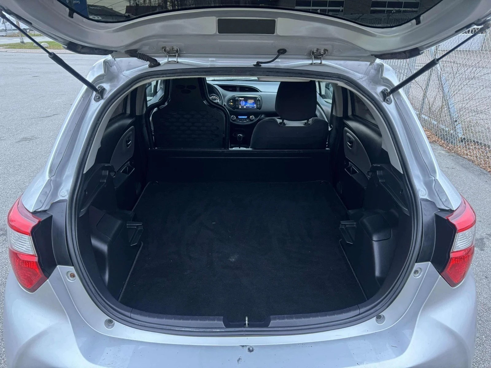 undefined Toyota Yaris fra 2019
