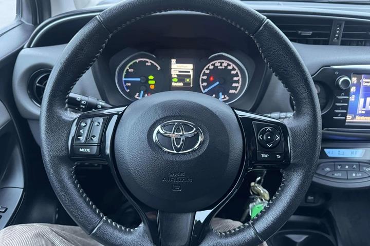 undefined Toyota Yaris fra 2019