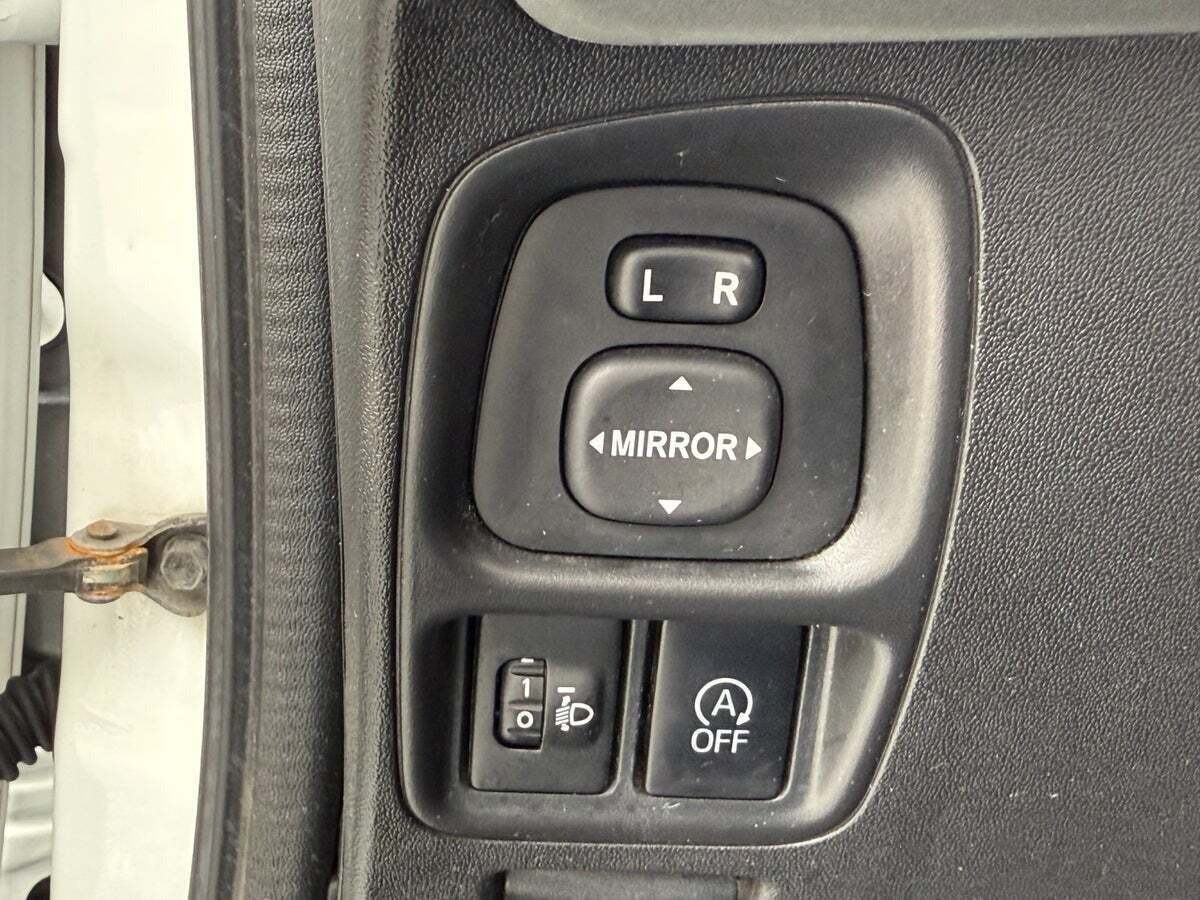 Hvid Toyota Aygo fra 2015