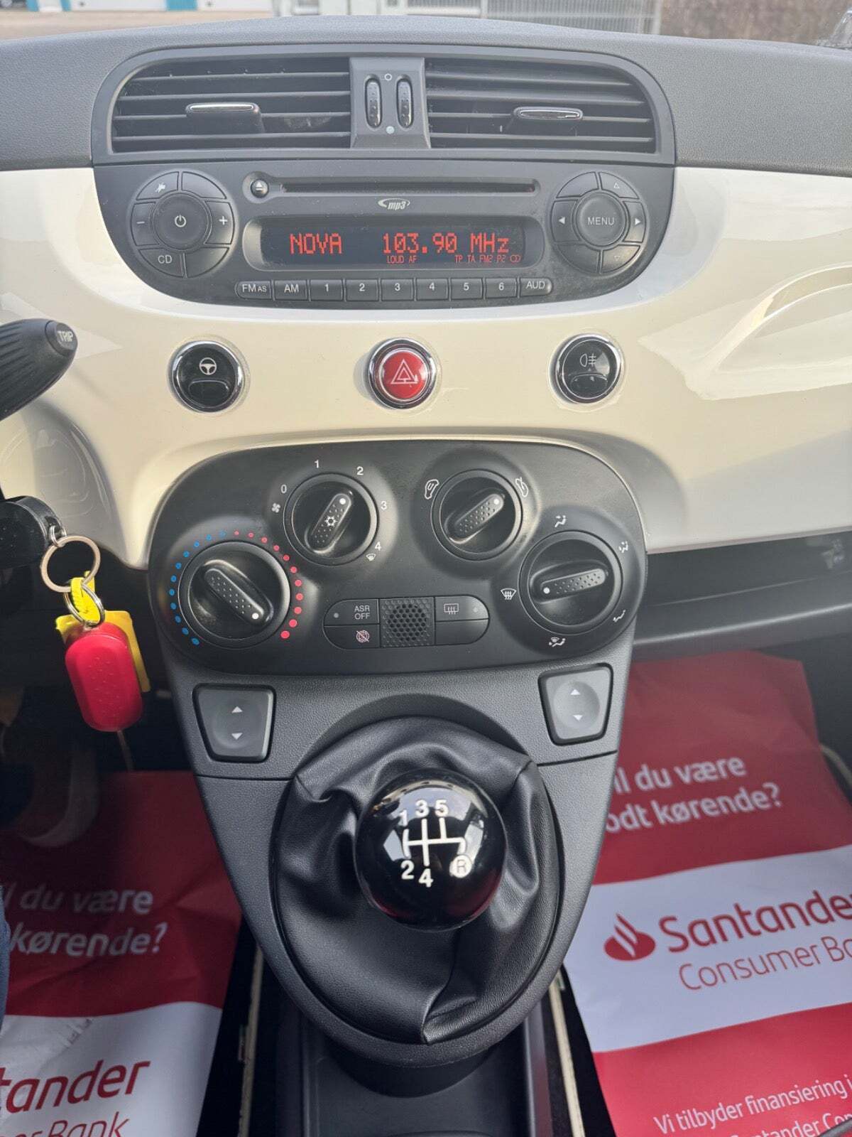 Hvid Fiat 500C fra 2013