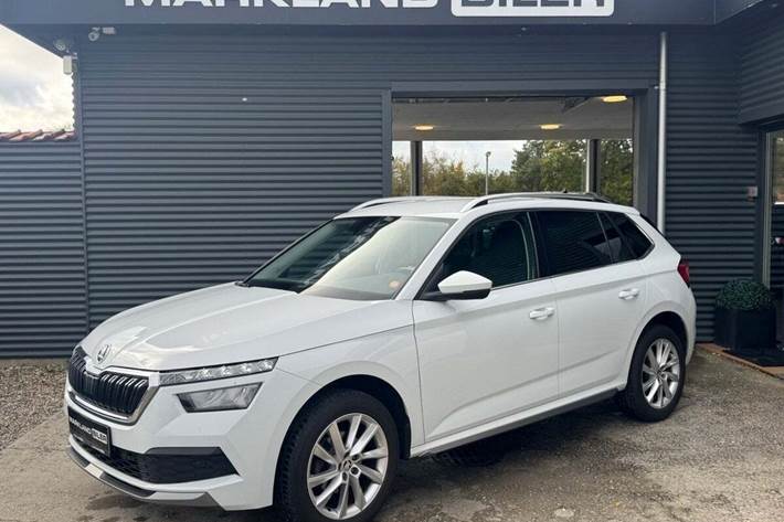 Hvid Skoda Kamiq fra 2020 set udefra