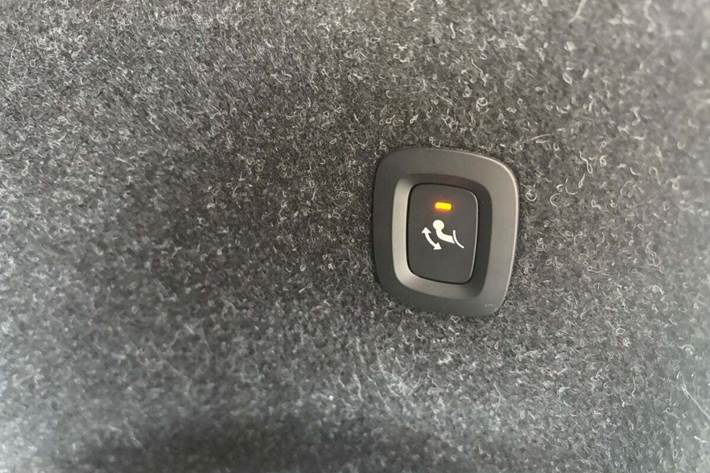 Hvid Volvo XC40 fra 2021