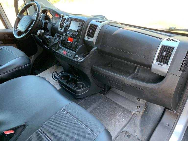 Peugeot Boxer 435 2,0 BlueHDi 163 L4H2 Premium