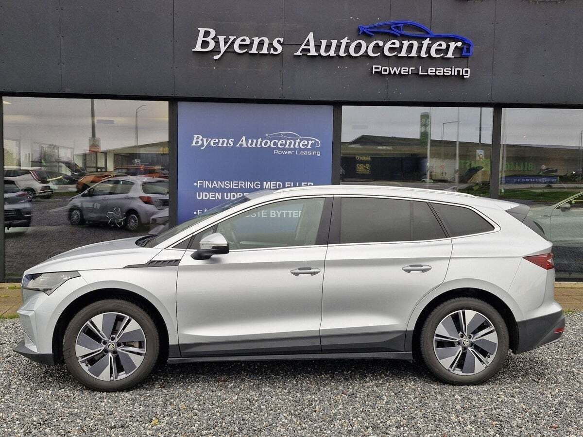 Sølv Skoda Enyaq fra 2022