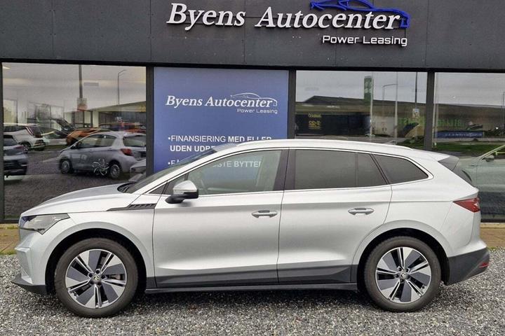 Sølv Skoda Enyaq fra 2022