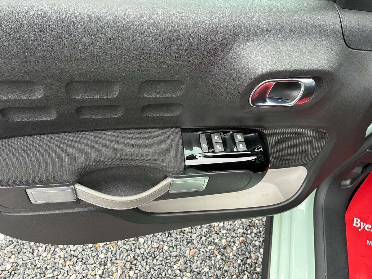 Grøn Citroën C3 fra 2020