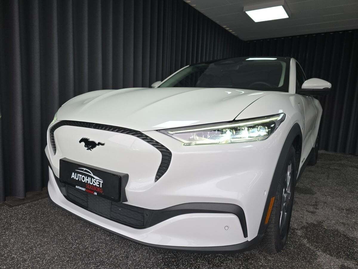 Ford Mustang Mach-E 75 Standard Range